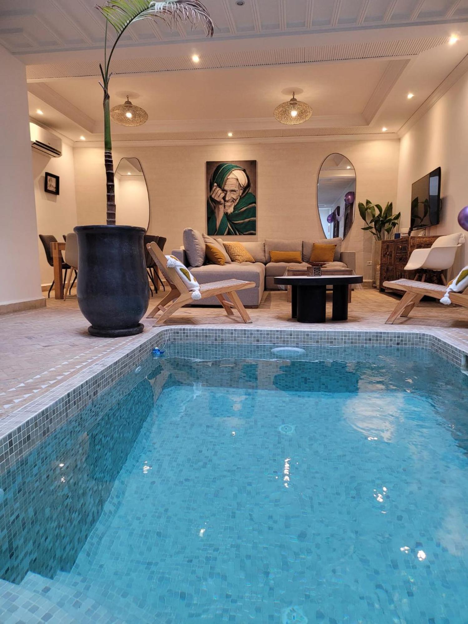Riad Melilo Avec Piscine Chauffee Маракеш Екстериор снимка