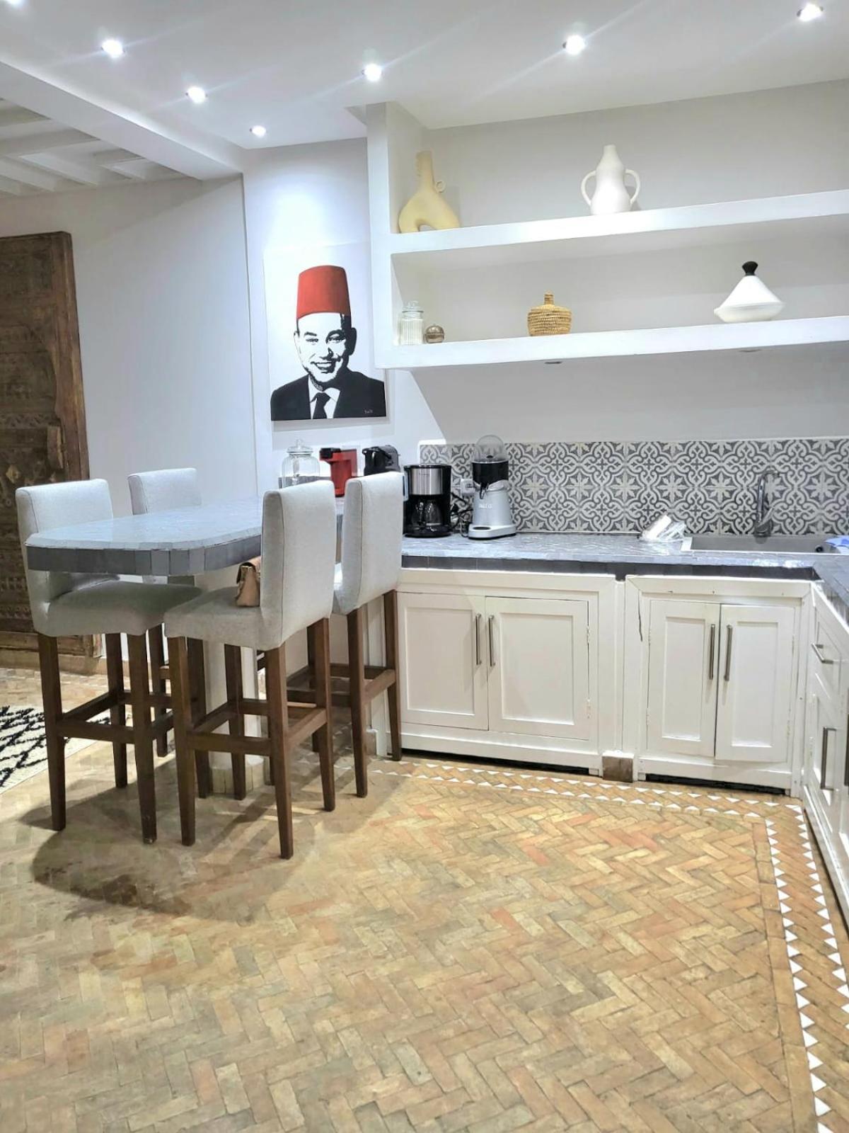 Riad Melilo Avec Piscine Chauffee Маракеш Екстериор снимка