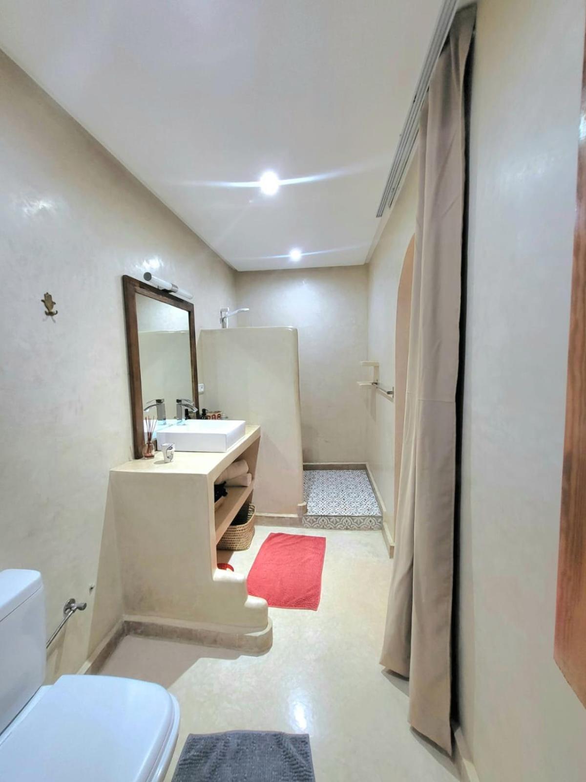 Riad Melilo Avec Piscine Chauffee Маракеш Екстериор снимка
