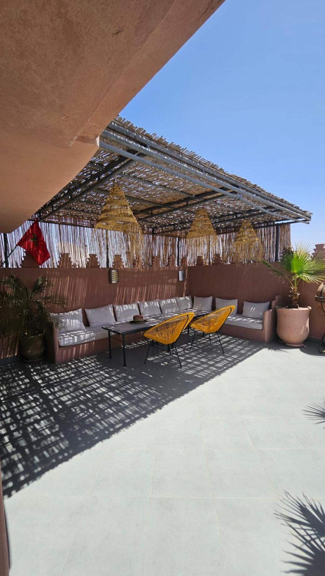 Riad Melilo Avec Piscine Chauffee Маракеш Екстериор снимка